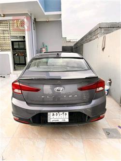 هیوندای ئەلەنترا